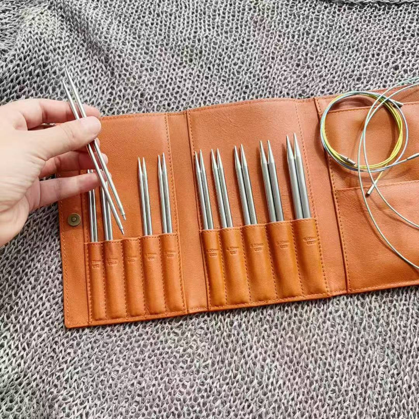 Set de agujas intercambiables PAMIR 5” con estuche en piel / Lotus Yarns