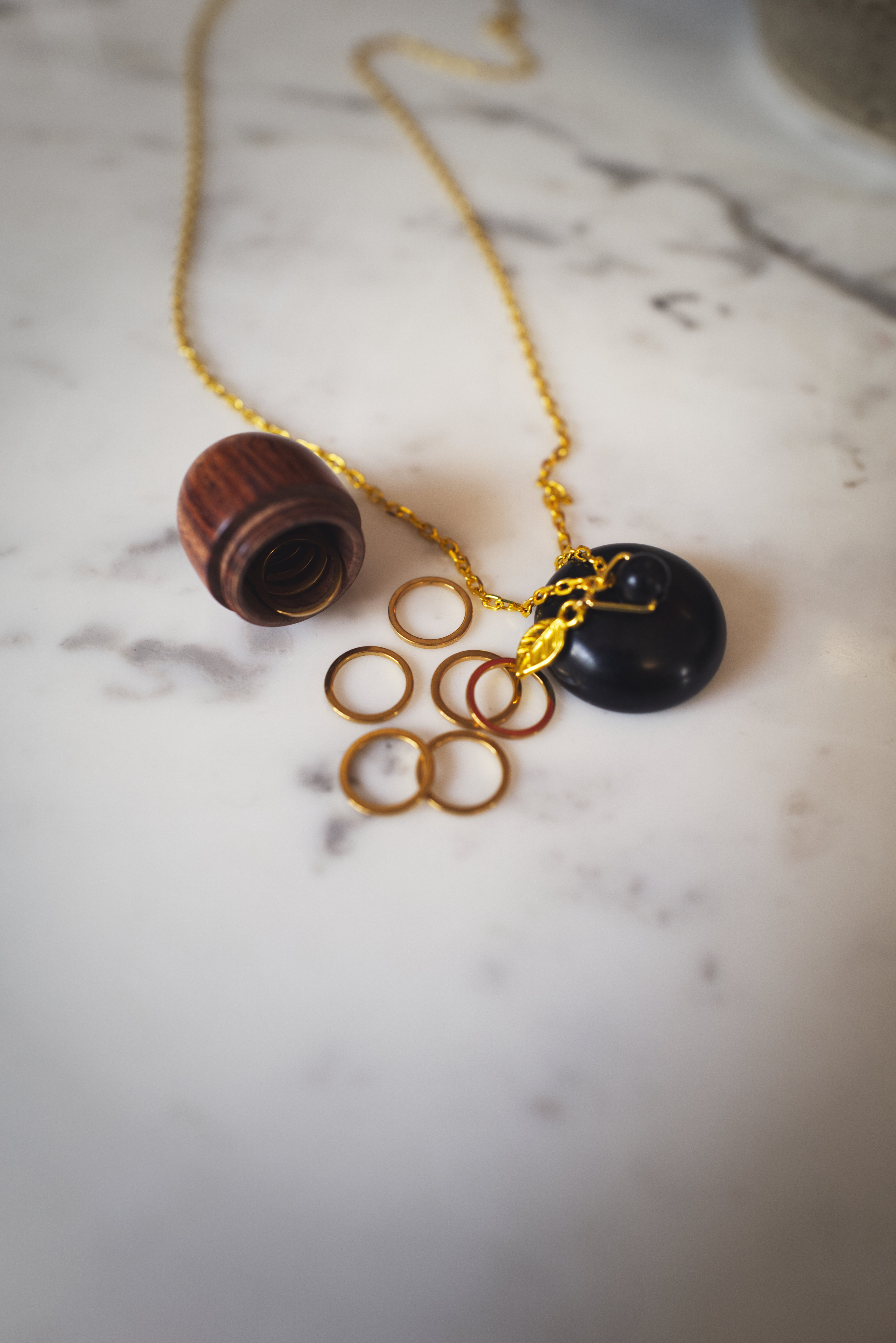 Bellota de Otoño / Collar con marcadores